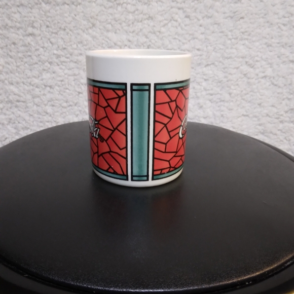 Coca-Cola Mug - Picture 3 of 5